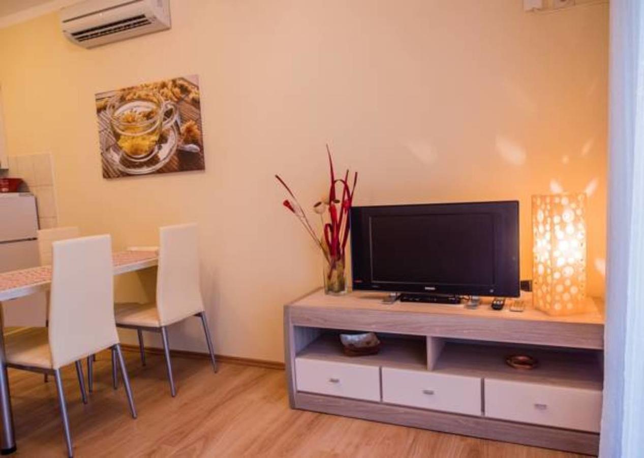 White House Hvar Apartment Hvar Island Exterior photo